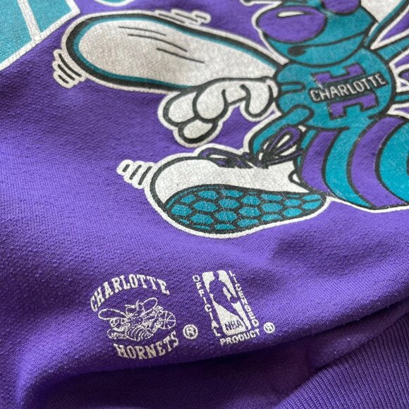 Vintage Nutmeg Charlotte Hornets Crewneck S - Picture 3 of 6